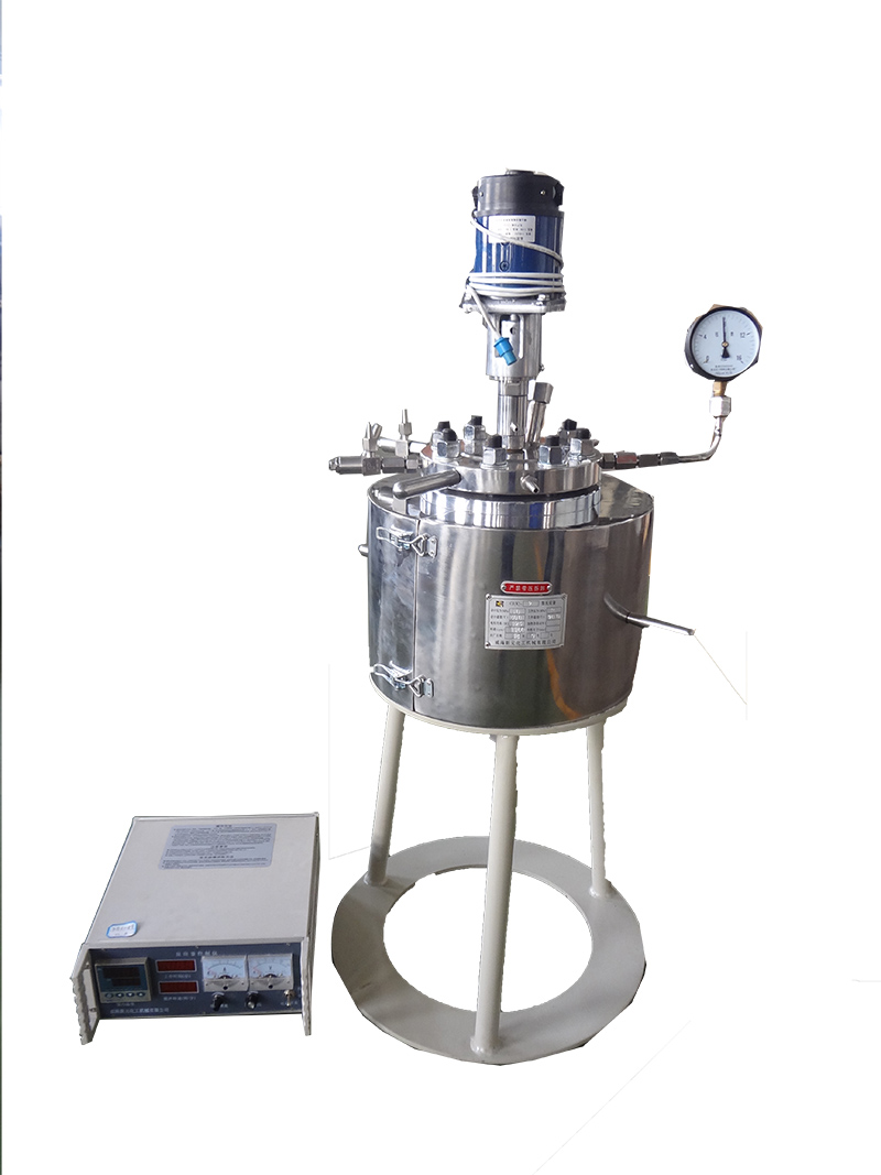 CJ普通型反應釜（下出料，不銹鋼拋光）