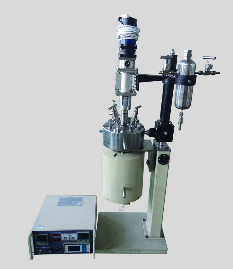 CJK快開反應(yīng)釜（鋯材，帶加料罐）